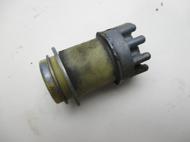 0386322 386322 Evinrude Johnson Gear and Bushing Assy 9.9 15 HP 0389720 389720