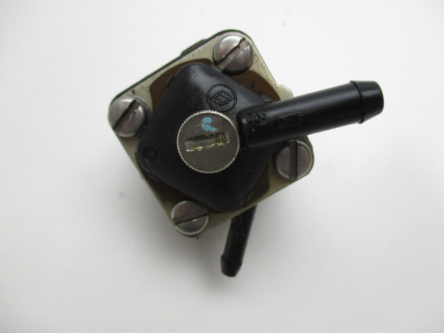 388685 Johnson 5-8 HP Evinrude Fuel Pump Assy 5-8 Hp 0388685