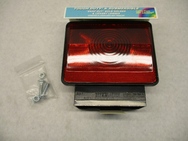 702BBR-9913 Dry Launch Trailer Red Submersible RIGHT Snap Out Bulb Tail Light