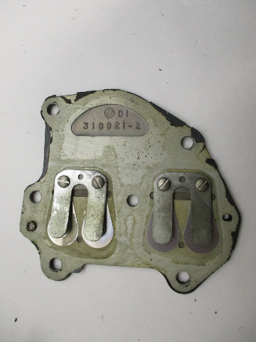 386477 Leaf Plate and Valve Assembly Johnson Evinrude 9.9, 10 & 15 hp 0386477