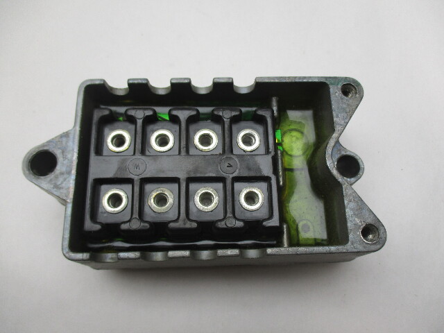 0764708 0581397 0384986 Evinrude Johnson Power Pack OMC BRP Outboard Power