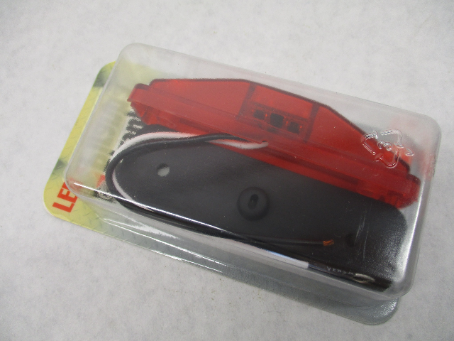 Peterson Marine Piranha RED LED CLEARANCE/MARKER Trailer Light Kit V169KR