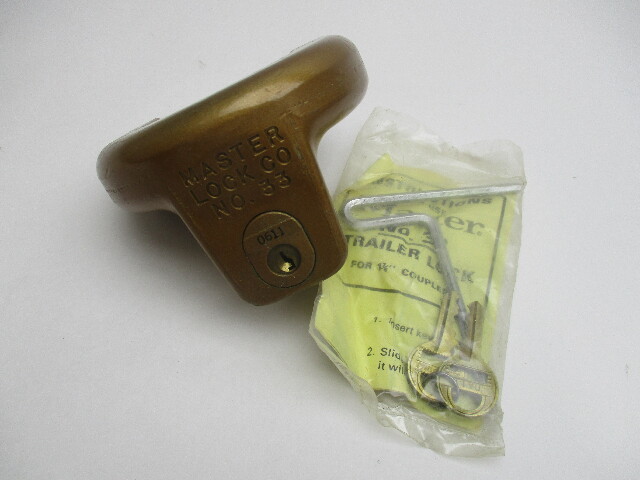 Vintage Master Lock No. 33 Trailer Hitch Tongue Lock w/ Allen Wrench & Keys