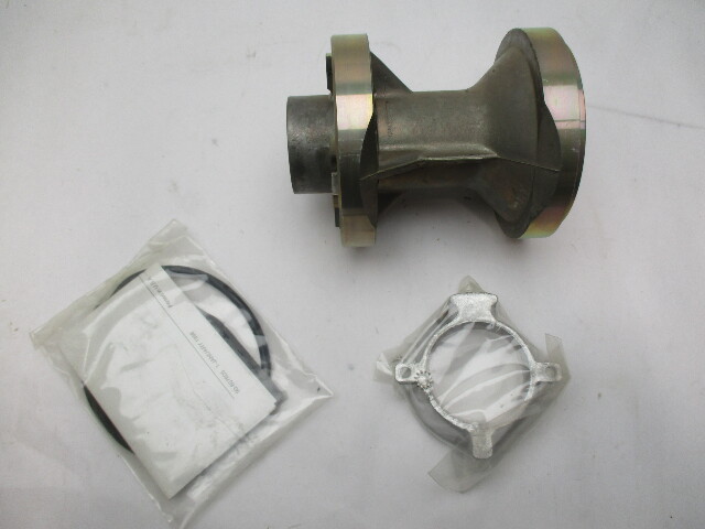 818763A10 Bearing Carrier Assembly Mercruiser Alpha 1 R/MR Drives Gen 1/Gen 2 Engines