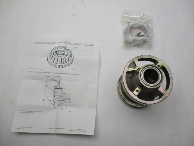 818763A10 NEW Bearing Carrier Assembly Mercruiser Alpha 1 R/MR Drives Gen 1/Gen 2