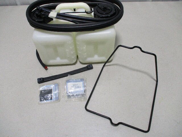 1257-8742A22 Oil Tank Mercury Outboard 3 Gallon Oil Tank W/O Sender