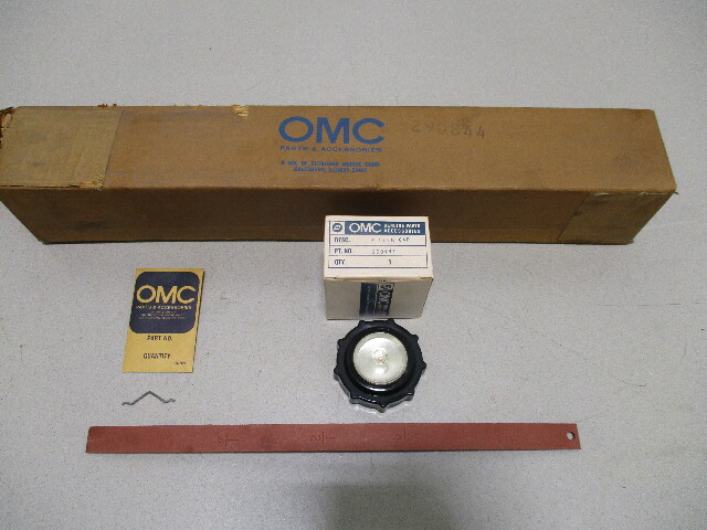 290844 OMC Evinrude Snowmobile Gas Cap & Dipstick Kit