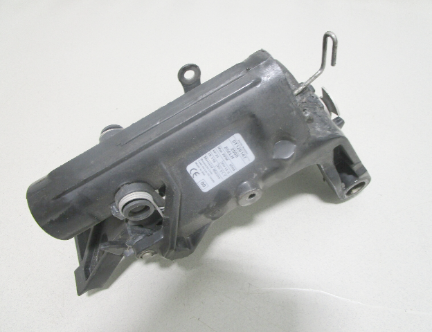 3415-822237A3 Mercury Mariner 9.9-25 Hp Outboard Swivel Bracket