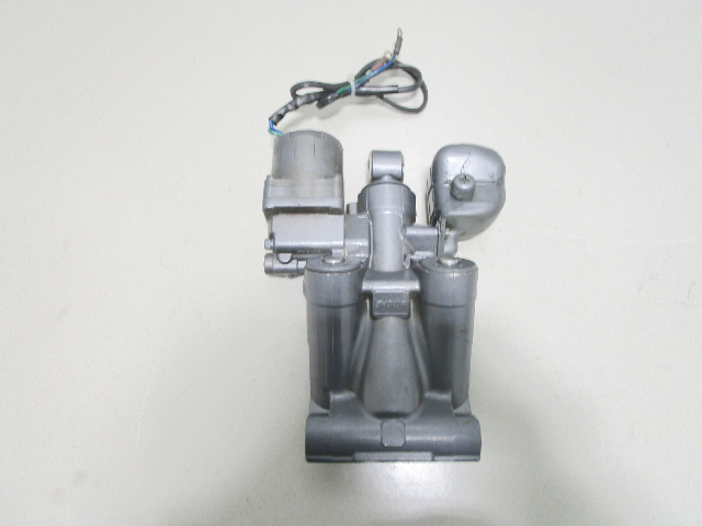 64E-43800-00-4D Yamaha 115-225 HP Outboard Power Trim & Tilt Assembly