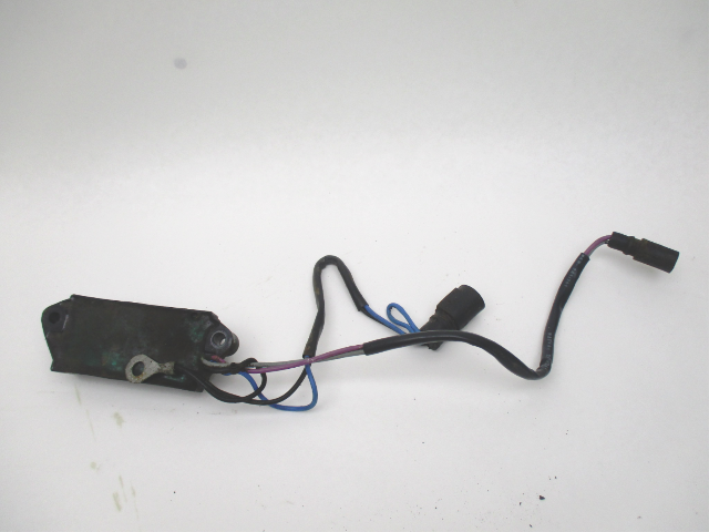 0985902 OMC Cobra 4 Cyl & V6 Stern Drive Shift Assist Module 985902