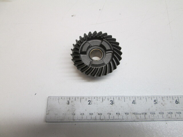 6E7-45560-01 Gear Yamaha Outboard Engines Lower Casing Drive 1