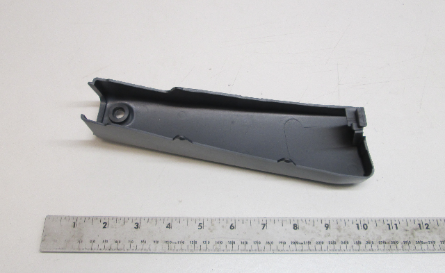 6J8-42723-51 Bottom Cover Yamaha Outboard Engines