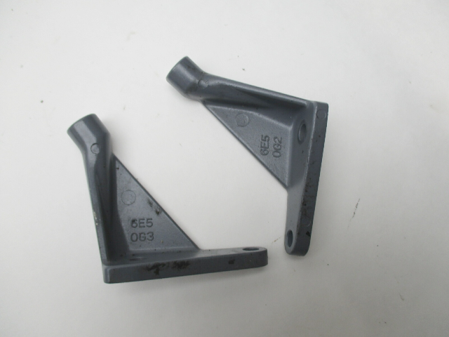 6E5-42762-00-1S Yamaha 200 Hp Outboard Port Starboard Stopper 6E5-42761-00-1S