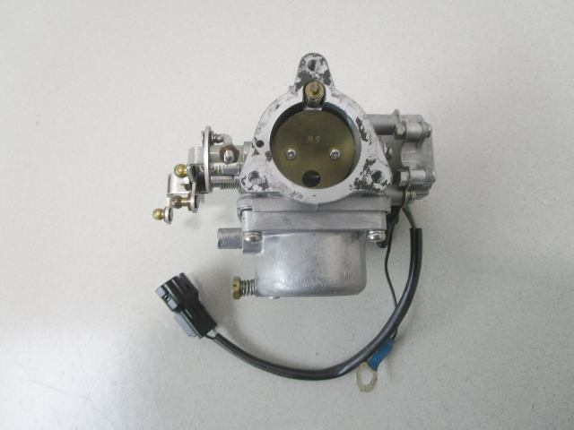 13202-956P5 Suzuki DT85 Outboard Middle Carburetor
