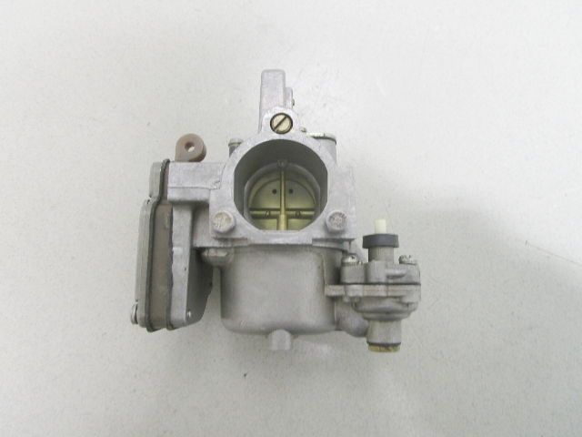 1390-8889A9 WMC15 Mercury Mariner 25HP Outboard Manual Start Carburetor Assembly