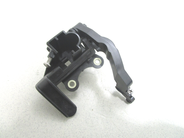 12803 128053 Mercury Mariner 6-25 Hp Outboard Fast Idle & Primer Bracket 112731