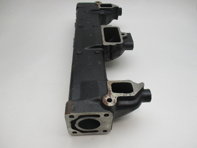 Soufflet D'échappement Supérieur Pour Volvo Penta - 2 Pièces - XRmarine - Neuf