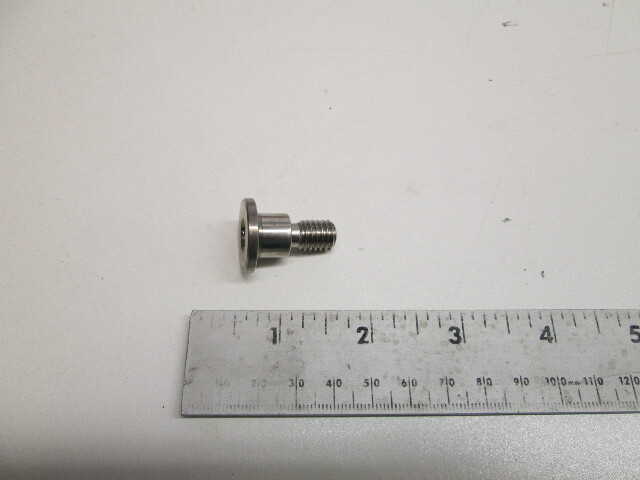 897798 Shoulder Screw Volvo Penta Marine Sterndrive Engines