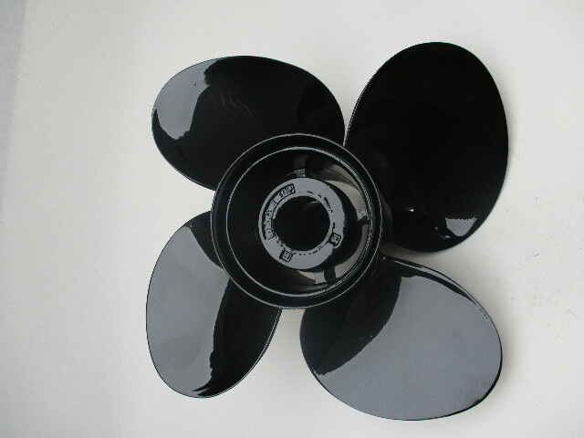 8M8026555 Mercury Spitfire 4 Blade 13.8 X 10P Hub Kit Prop 4 1/4" Gearcase