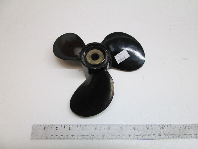 389068 0389068  9 x 9 Pitch 3-Blade Alum Propeller 25-30 HP OMC Evinrude Johnson
