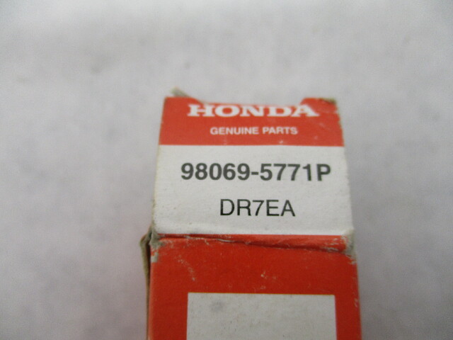 98069-5771P DR7EA OEM NGK Spark Plug for Honda Outboard Motors | eBay
