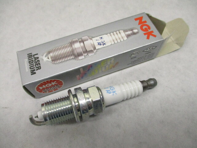 IZFR6F11 4095 NGK Laser Iridium Spark Plug for Kawasaki Motorcyle Honda Outboard