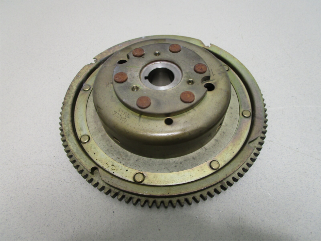67F-85550-00-00 Yamaha Outboard 90 HP 4 Stroke Rotor Flywheel Assembly