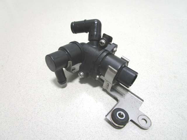 6C5-13713-00-00 Yamaha Outboard 115 HP 4 Stroke Idle Speed Control Valve 2012