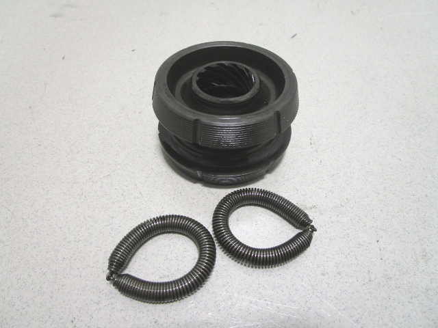 52-865344A01 Driveshaft Hsg Cone Clutch Assy Mercrusier Bravo I II III NLA