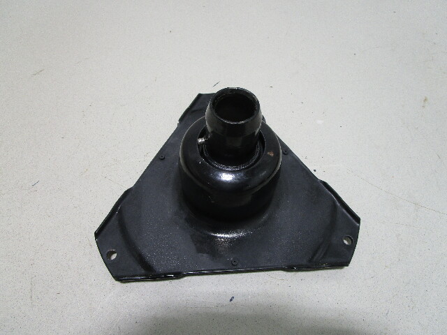 18643A5 18643A 5 Mercruiser Alpha Bravo Engine Flywheel Coupler 3.0 4.3 5.0