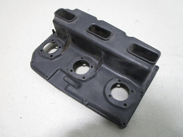 0321744 Evinrude Johnson 40-75 Hp Outboard Air Box Silencer Base