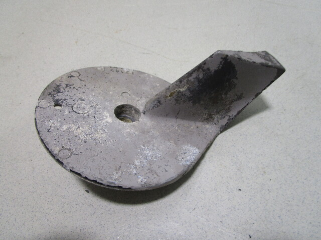 912392 0912392 Gearcase Trim Tab OMC Cobra Sterndrive Engines 2.3-5.0L