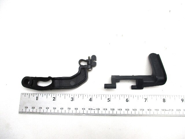 128053  112731 Mercury Mariner Fast Idle Lever & Primer Lever Mercury  6-25HP