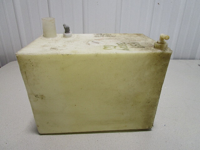 Marine Boat RV Plastic Water Tank 5 Gal 13 3/4" x 8 1/2" x 10 1/4"