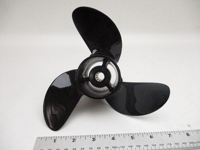 48-812950002  Black Max 7.8  x 8 P Alum Prop Mercury Mariner 4 - 6HP  12 Spline