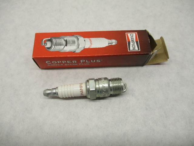 RV12C 113 CHAMPION SPARK PLUG COPPER PLUS for Marine Engines OMC 778726