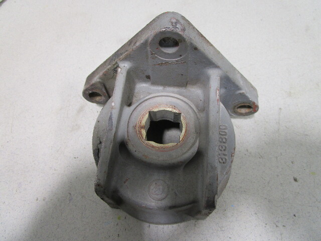 0382618 313800 OMC 80, 90HP Sterndrive Motor Rubber Mount Bracket 1969-71