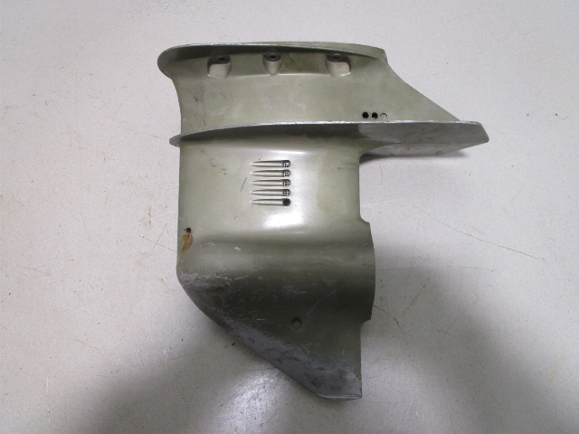 0386017 Evinrude Johnson Gear Case Housing 9.9 15 HP