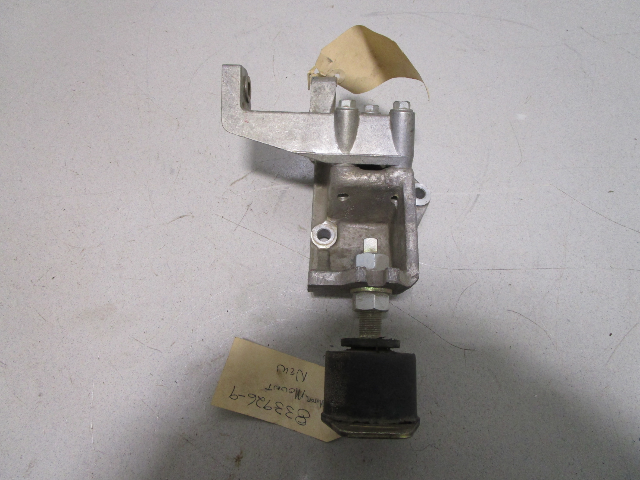 Volvo Penta 250A/B, 251A 4 Cylinder Alternator Bracket & Motor Mount Set