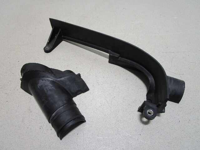 884465001 884466 Lower & Upper Clamp for Mercury Mariner 115 HP DFI Outboard