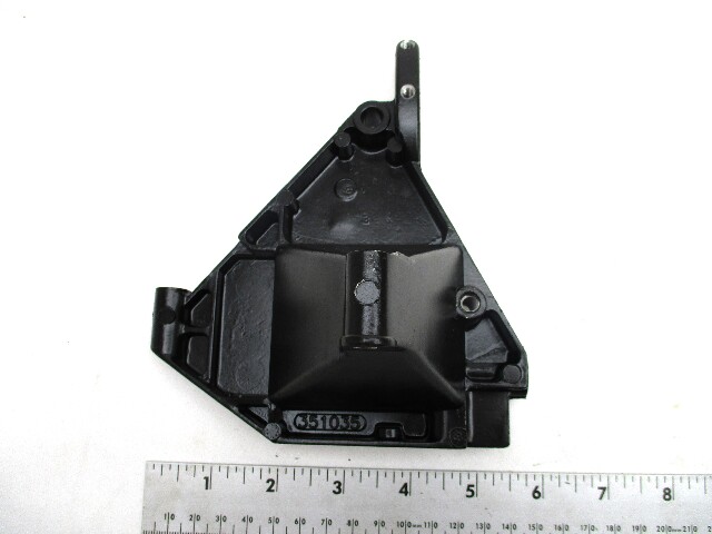 351035 Port Bracket Evinrude Johnson OMC 1976-2005 25-35 HP