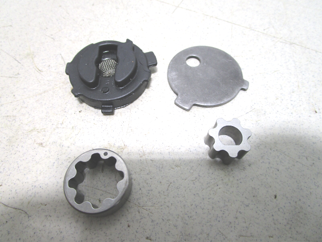 5033374 5033375 5033376 BRP JOHNSON Oil Pump 4-6 Hp 4 Stroke