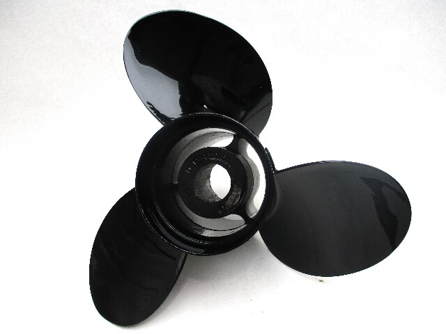 QA1918X 14.25 X 21 Pitch Hub Kit Style Prop for 90-400HP 4 3/4" Gearcase