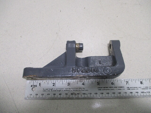 910342 OMC Cobra GM 2.5, 3.0L 4 Cyl Alternator Alt Bracket 0910342