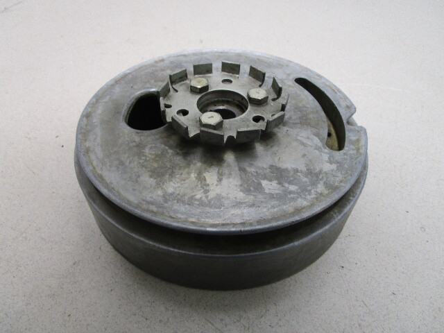 580107 Evinrude 7.5 hp Fleetwin Model 4443 Flywheel & Ratchet 202111