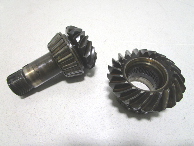 0983917 OMC Cobra Stern Drive Upper Unit 21:16 Gear Set 5.7/5.8 V8