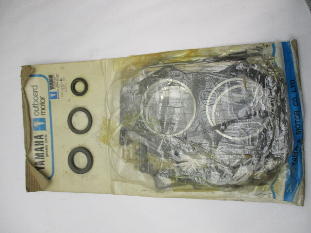6E5-W0001-00-00 Head Cover Gasket Set Mariner Yamaha