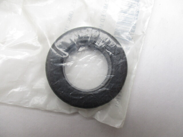 18-2705 New Sierra Oil Seal