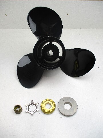 031024 14 1/2 X 17 Pitch Prop for 115-300 HP Honda Mercury Mariner Nissan Tohatsu