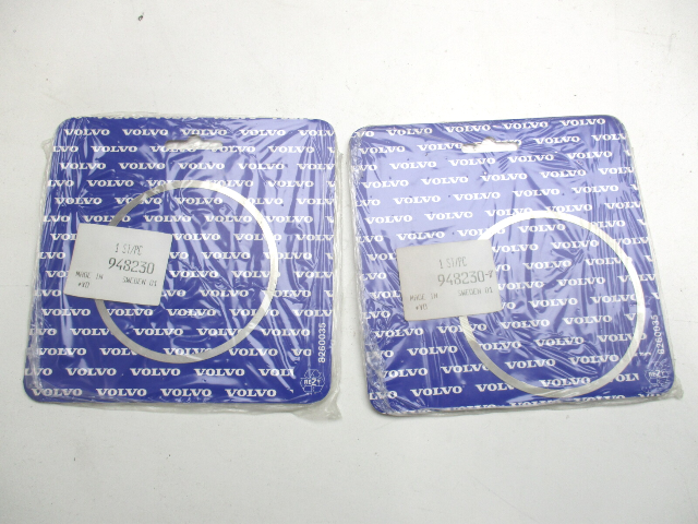 NOS OEM Volvo Penta Adjusting Washer Shim (lot of 2) 948230-8 984230